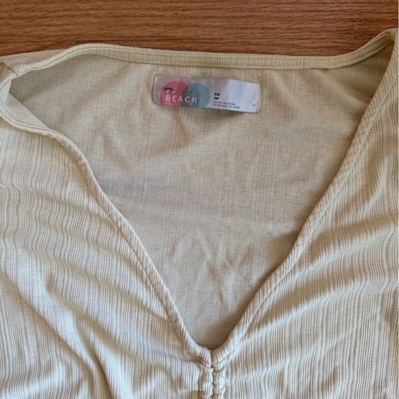 SOLD Free People Beach Top Size XS - Picture 3 of 3